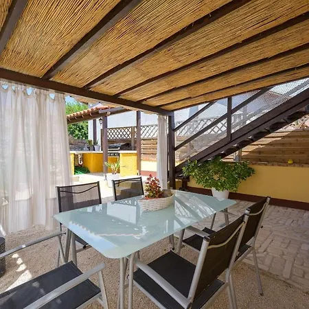Casa Dvi Mendule * Nova Vas