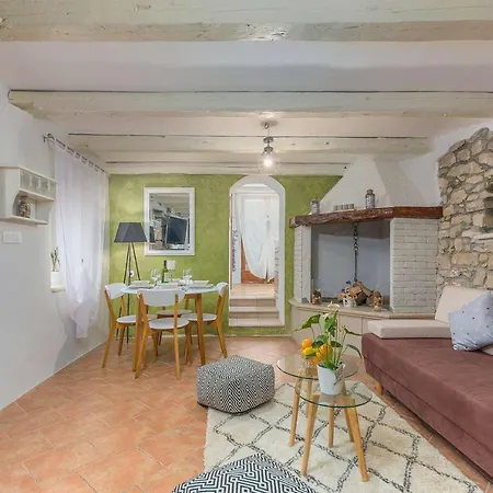 Σπίτι διακοπών Casa Dvi Mendule *