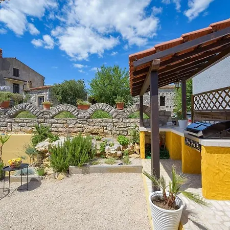 Casa Dvi Mendule